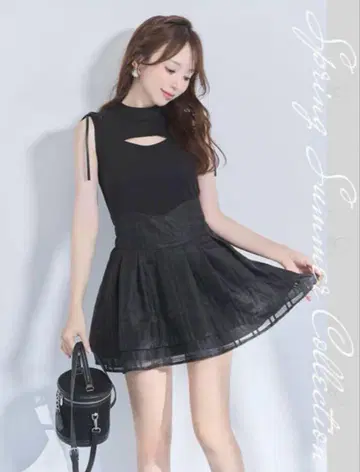 미셸 마카롱 프론트 오픈 원피스 블랙