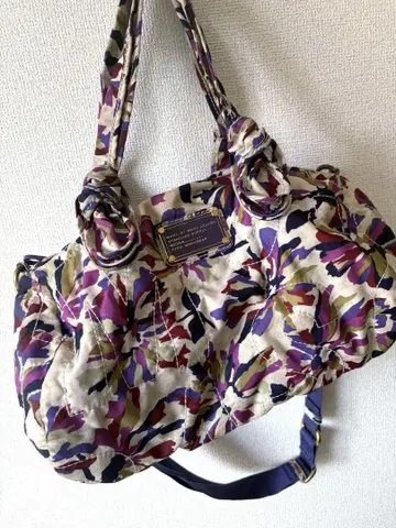 Marc by Marc Jacobs 숄더백
