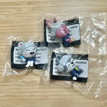 Skizoo 사우나 가챠 돼끼 울프 창빈 진니렛 세트