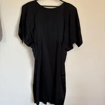 ANOTHER EDITION 블랙 무릎 기장 원피스