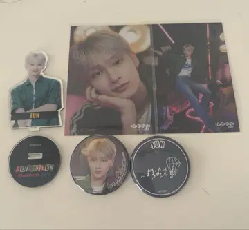 SEVENTEEN 준 museum 2022 묶음 판매 캔뱃지