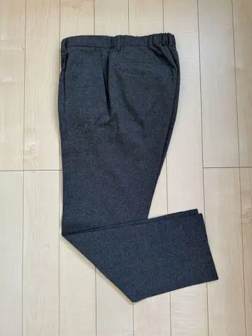 UNITED ARROWS 다크 그레이 이지 슬랙스