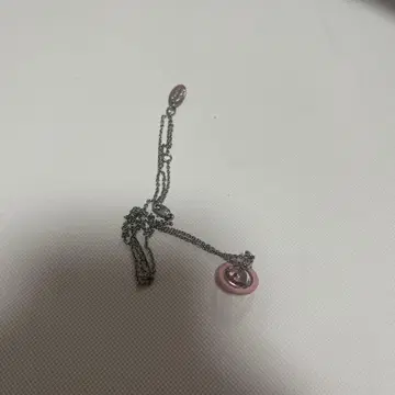 비비안 핑크 펜던트 목걸이