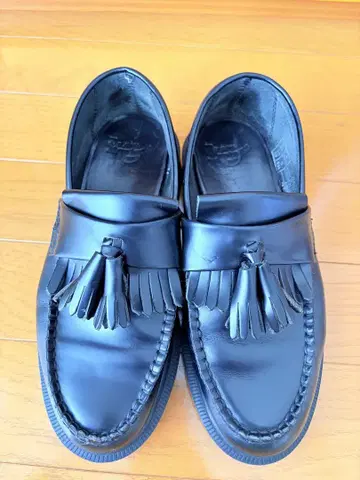 [ UK3 ] Dr. Martens ADRIAN 태슬 로퍼