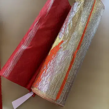 금란 옷감 폴리에스테르 100%