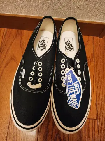 [미사용 새상품] Vans 오센틱 Anaheim 28.0cm BLK