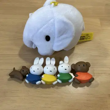 미피 나라붕데스 컴플리트 새상품급 코끼리 덤 포함!