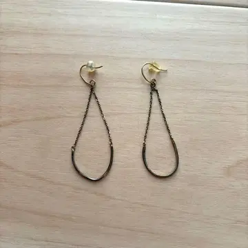 ete 드롭형 체인 귀걸이