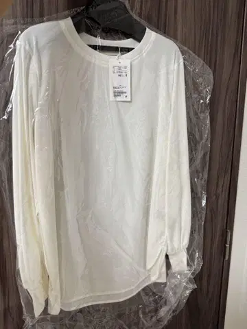 UNITED ARROWS 분또 볼륨 슬리브 티셔츠