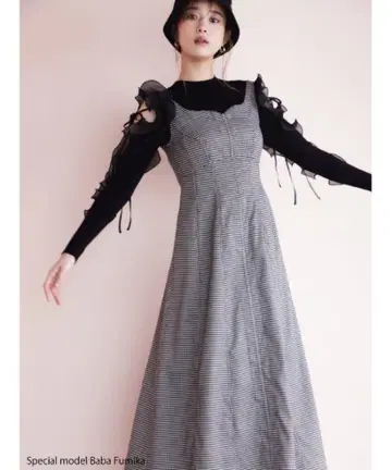 스나이델 스티치 코르셋 라이크 점프 스커트