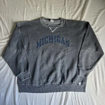 90s RUSSELL 러셀 MICHIGAN 맨투맨 빈티지