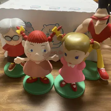 MOTHER 피규어
