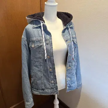 Tommy Hilfiger 후드 부착 데님 자켓