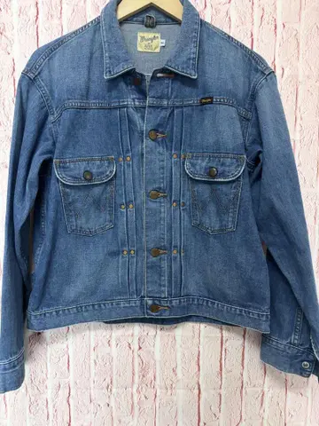 Wrangler x AZUL by moussy 콜라보 데님 자켓
