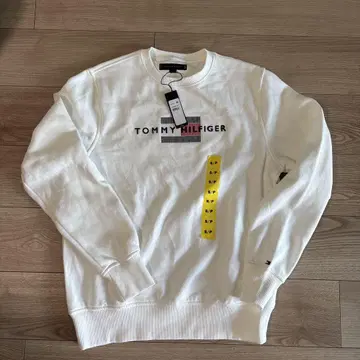 TOMMY HILFIGER 화이트 크루넥 아메리칸 사이즈 S