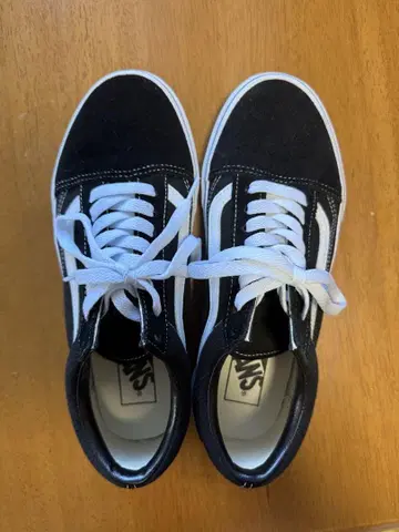 Vans 블랙/화이트 스니커즈