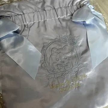 새상품 메종 드 플뢰르 하치와레 자수 더블 리본 토트백