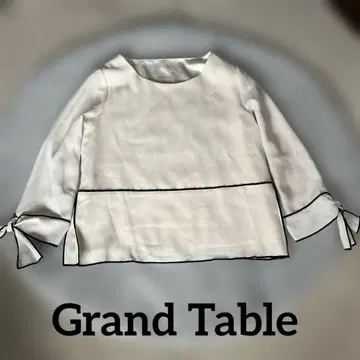Grand Table 쉬폰 블라우스