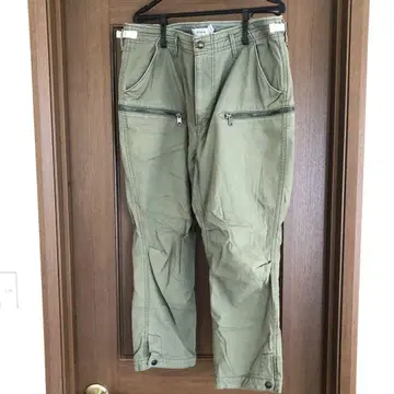 논네이티브 카키색 워크 팬츠 지퍼 포켓 부착 사이즈 1
