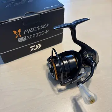 다이와 21 프레소 LT2000SS-P 새상품급 노브 커스텀