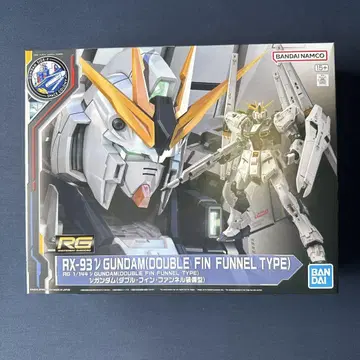 RG RX-93V 건담 더블핀판넬 장비형