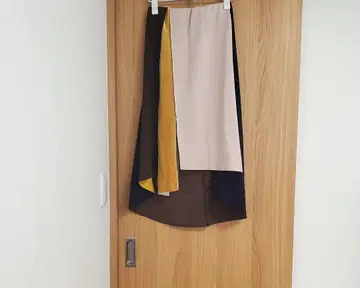 titivate Valet 멀티 컬러 네이비 타이트 스커트