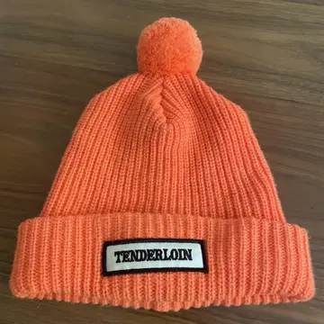 TENDERLOIN 폼폼 포함 니트 모자 오렌지