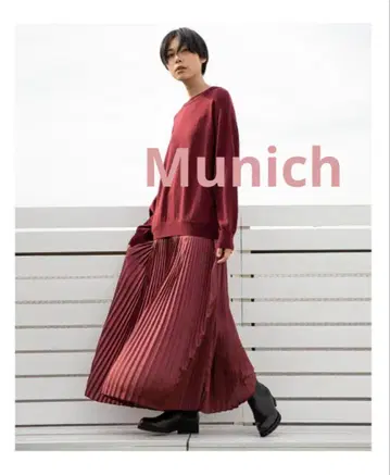 뮤닉 버건디 플리츠 원피스 22000엔