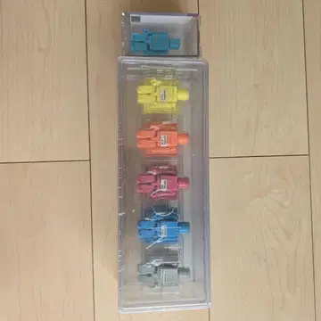 큐브릭 판테인 세트 KUBRICK PANTONE