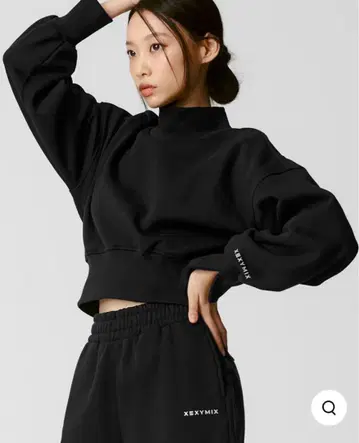새상품급 젝시믹스 속기모 하이넥 크롭 기장 트레이닝복 L 블랙