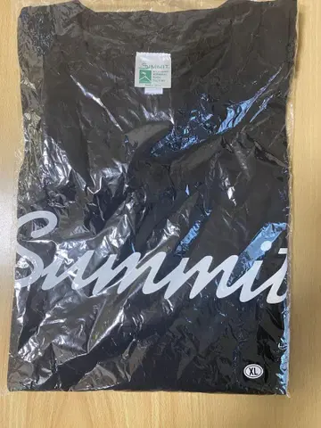 Summit XL 티셔츠