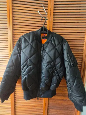 ALPHA x monkey time 퀼팅 사이드 지퍼 MA-1