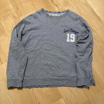 Champion 그레이 맨투맨 L San Diego 19