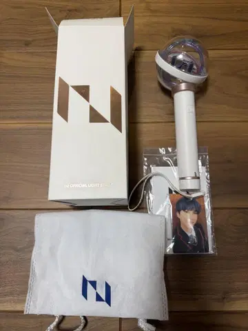 INI 응원봉