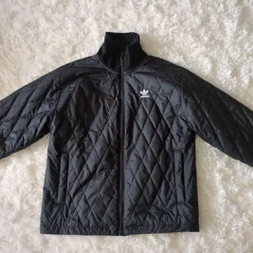 adidas 퀼팅 자켓 블랙 여성용 S