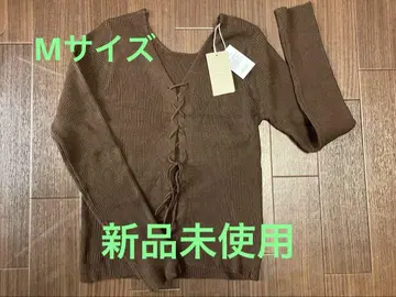 브라운 V넥 긴팔 상의