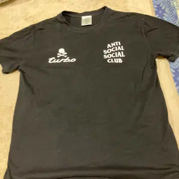 ANTI SOCIAL SOCIAL CLUB 티셔츠 블랙