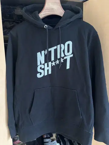 SHIT KICKER N'TRO SH*T 후드티