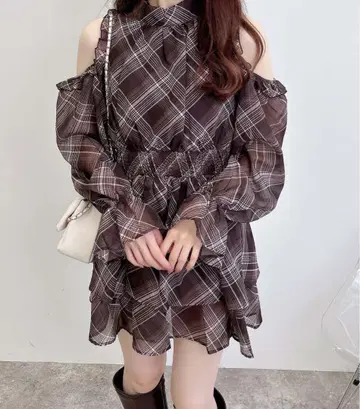 INGNI 2Way 리본 어깨 트임 원피스