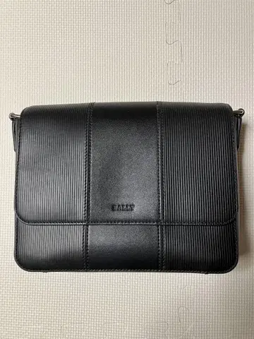 발리 BALLY 숄더백 블랙