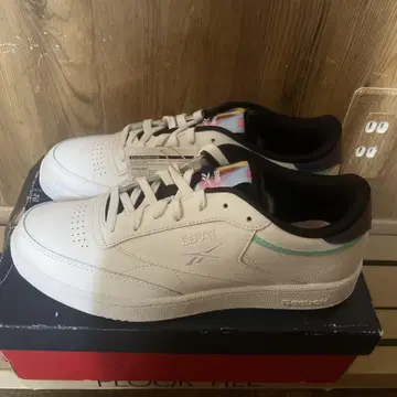 Reebok CLUB C 85 스니커즈 275MM