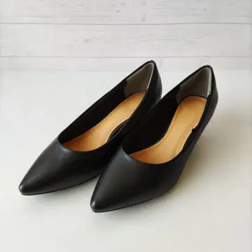 PLST 블랙 스틸레토 펌프스 24cm