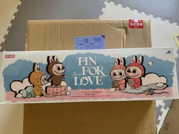 POP MART PIN FOR LOVE 봉제 인형