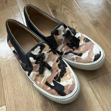 Jimmy Choo 카모플라쥬 슬립온 새상품급