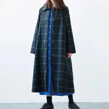 SUNNY CLOUDS 체크 무늬 스텐카라 코트 M