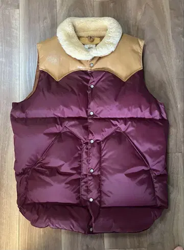 컨디션 최상 로키 마운틴 다운 베스트 사이즈 40 버건디