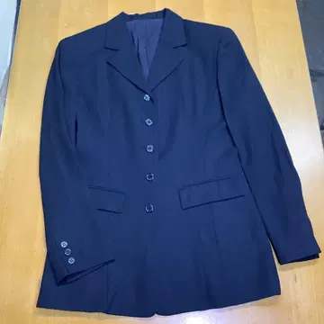 새상품급 로트레아몽 일본제 블랙 테일러드 자켓 싱글 M