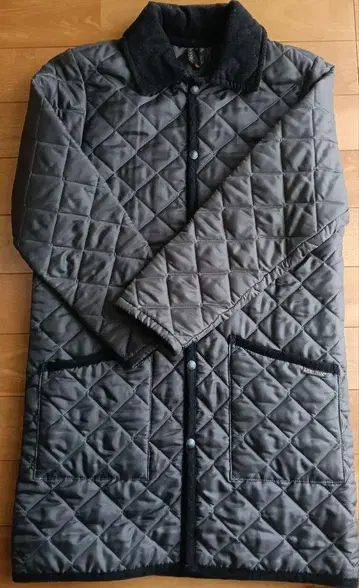 LAVENHAM 그레이 퀼팅 자켓