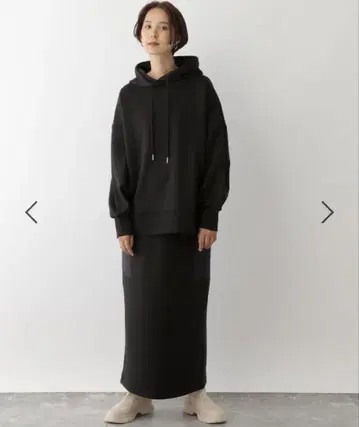 LEPSIM 이소재 개더 후드티 W 허리 이소재 스커트 셋업