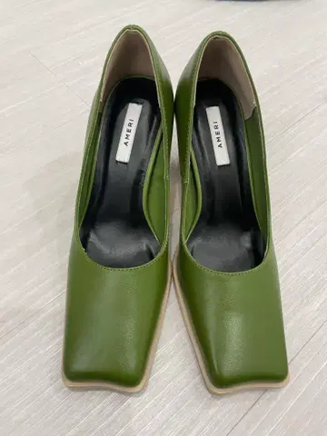AMERI VINTAGE 펌프스